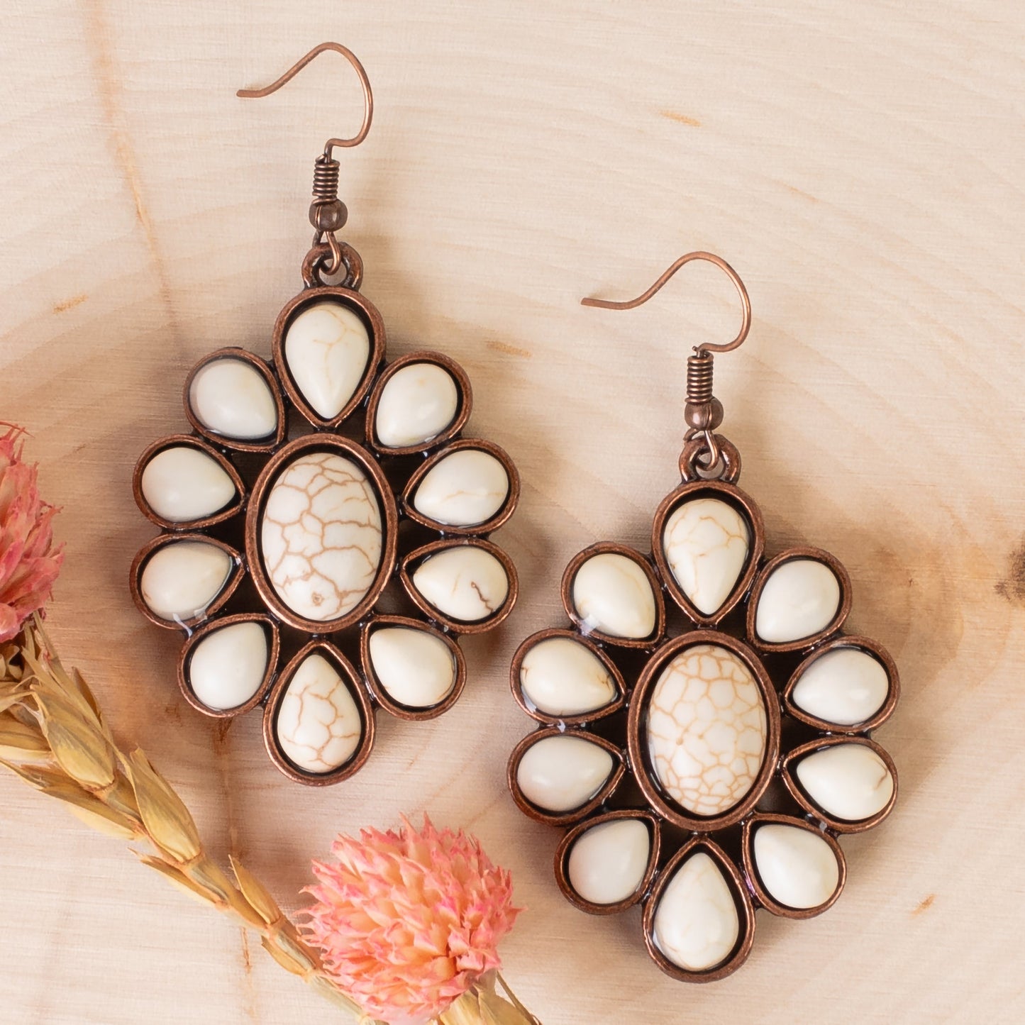 https://cdn.shopify.com/s/files/1/0123/8407/5833/files/93344---IVORY.jpg?v=1721230284